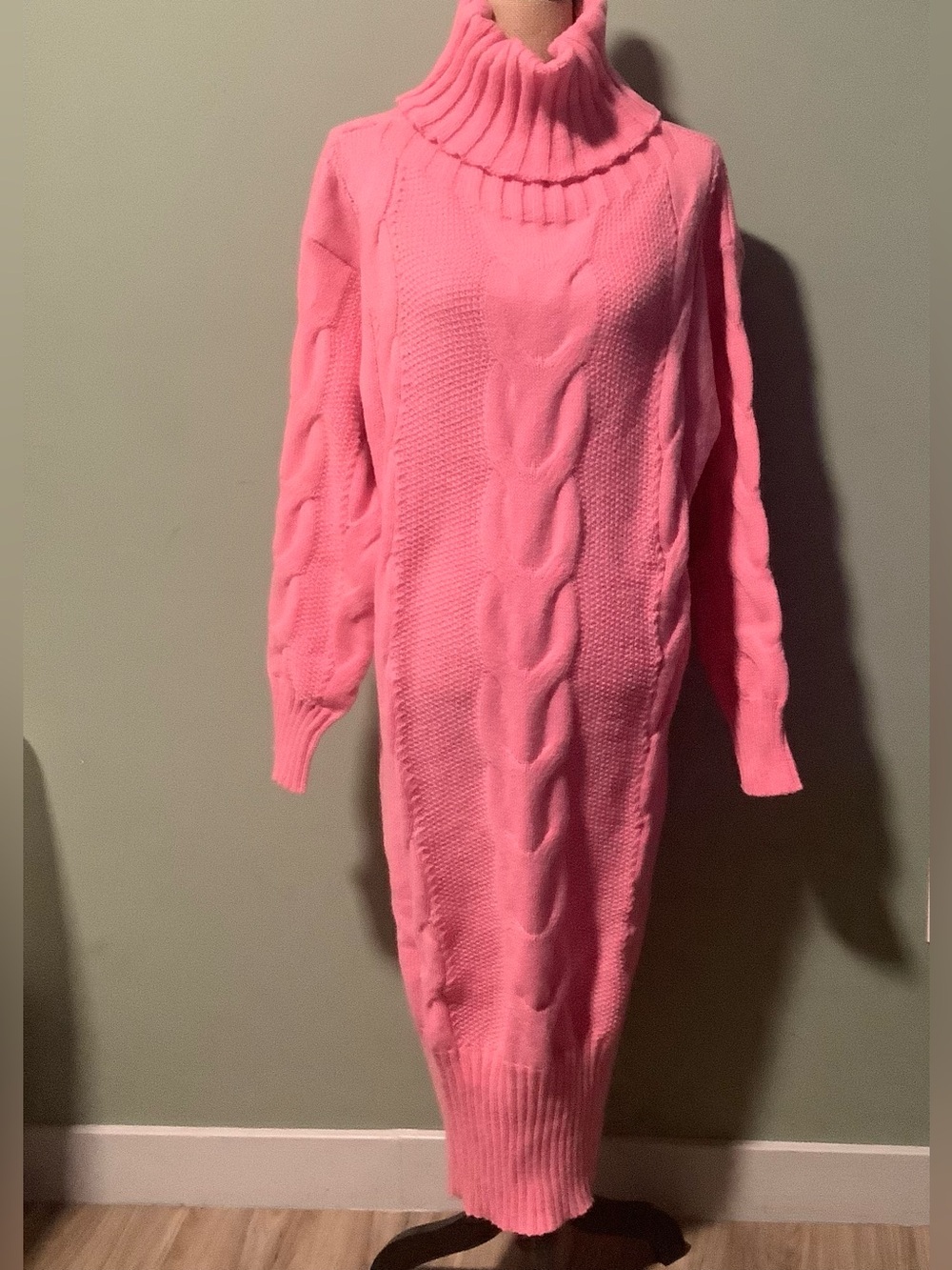 Chunky Turtleneck Cable Knit Sweater Dress, Size 3XL New